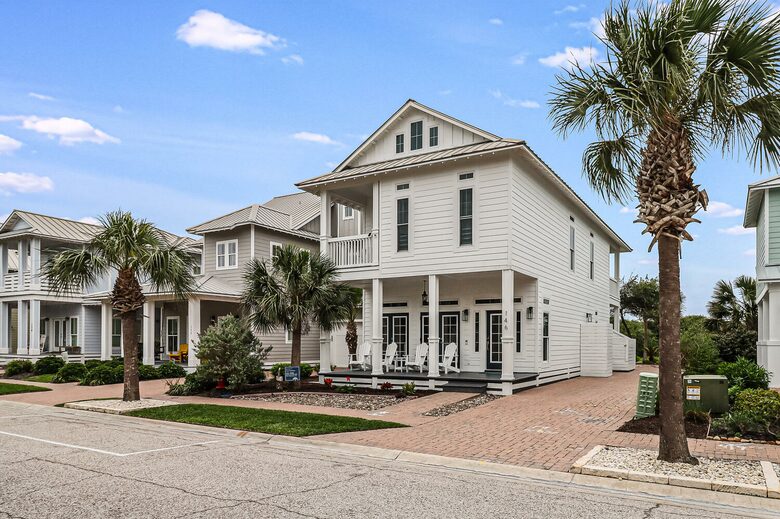 Cinnamon Shore North Beach Getaway - Port Aransas, Texas