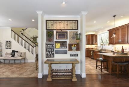 Exquisite Modern Farmhouse with a Pool - Sonoma, California