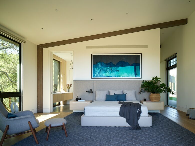 Modern Hilltop Wine-Country Home Surrounded by Forest, close to town - Healdsburg, California