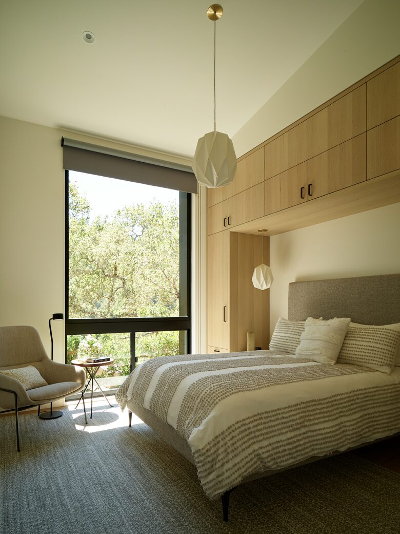 Modern Hilltop Wine-Country Home Surrounded by Forest, close to town - Healdsburg, California