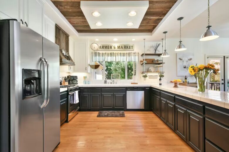 Sonoma Valley Wine Country Farmhouse - Kenwood, California