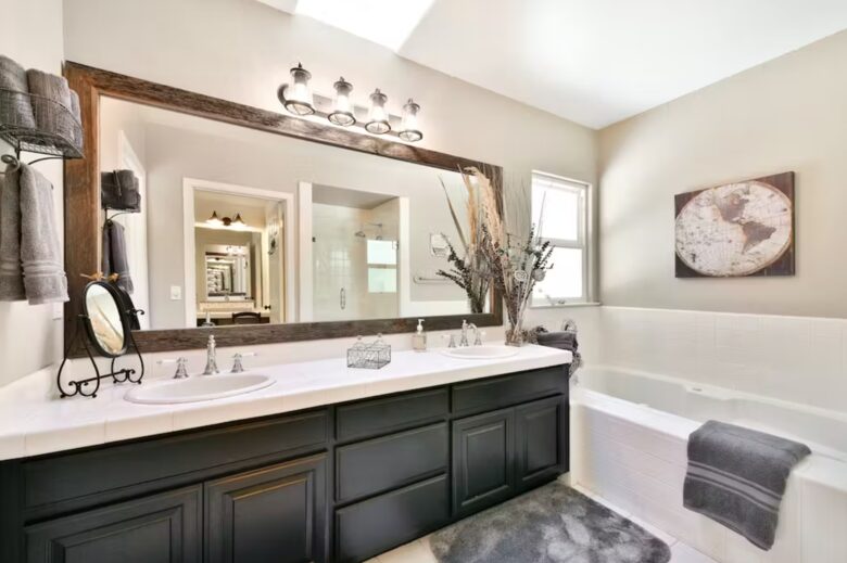 Sonoma Valley Wine Country Farmhouse - Kenwood, California