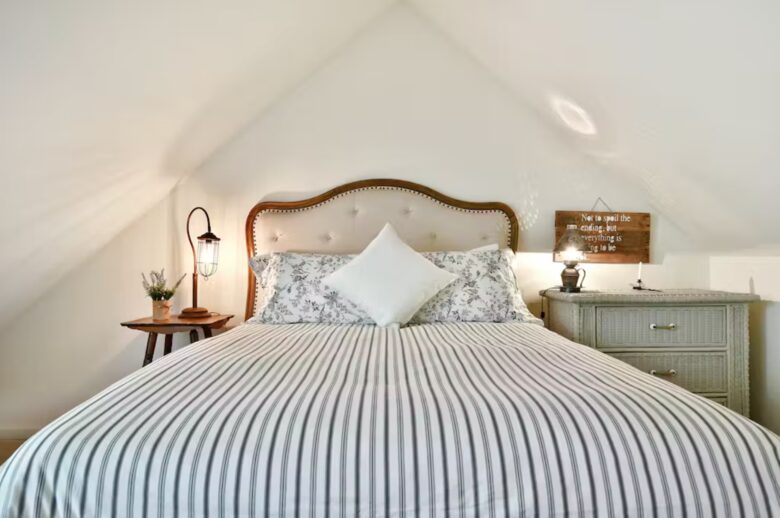 Sonoma Valley Wine Country Farmhouse - Kenwood, California