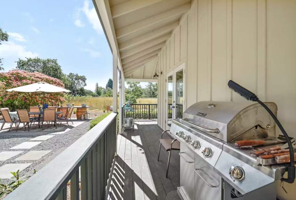 Sonoma Valley Wine Country Farmhouse - Kenwood, California