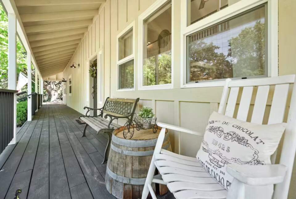 Sonoma Valley Wine Country Farmhouse - Kenwood, California