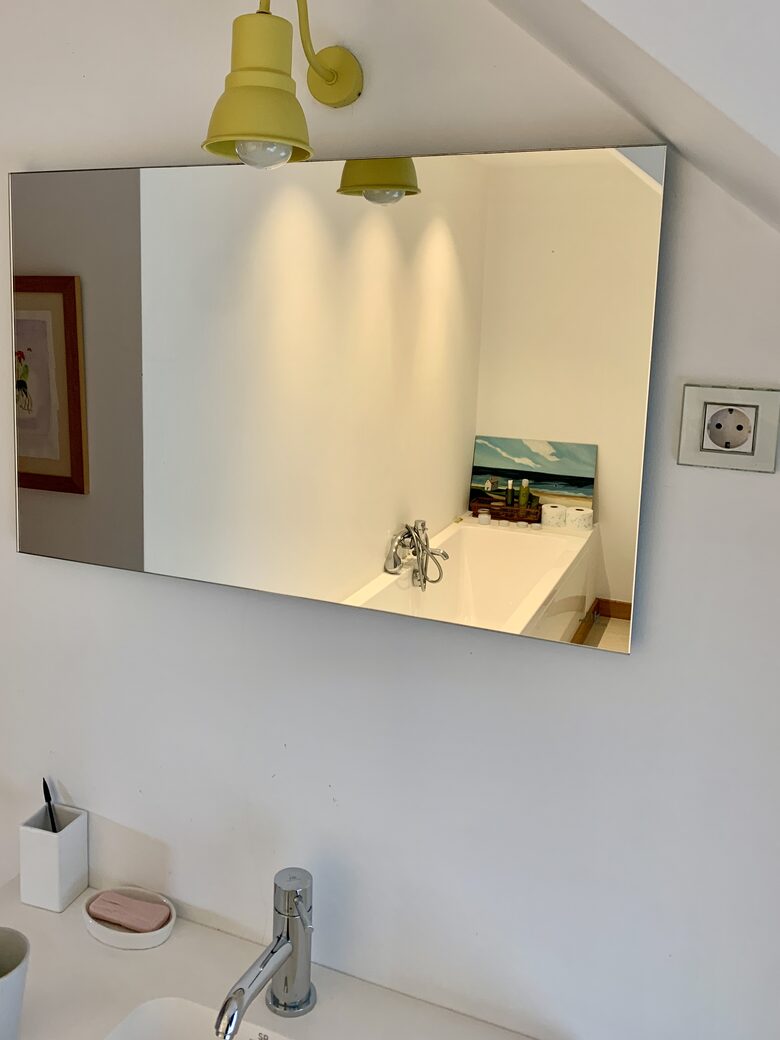 Bathroom (bathtub) - Near Office Space and Spare Room