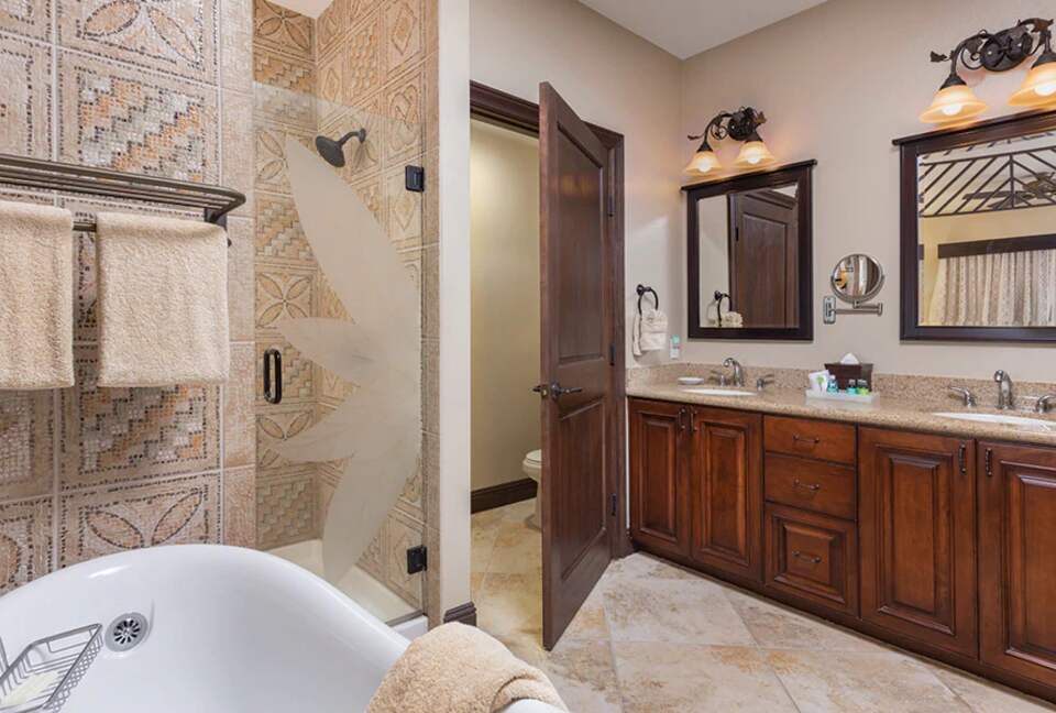 Wyndham Kona Hawaii Resort 2-Bedroom - Kailua-Kona, Hawaii