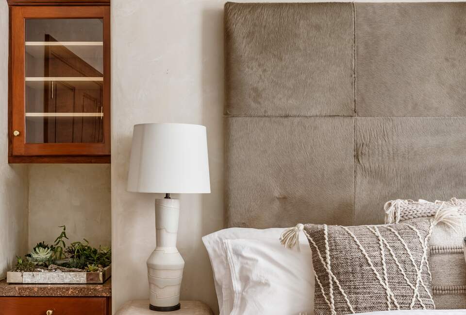 Eastside Aspen Townhouse | Stroll to Slopes - Aspen, Colorado