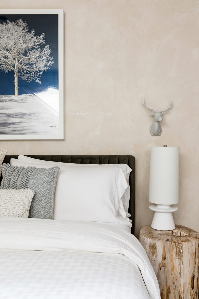 Eastside Aspen Townhouse | Stroll to Slopes - Aspen, Colorado