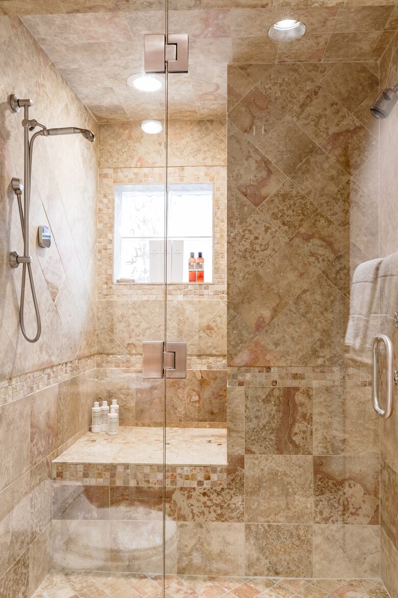 Eastside Aspen Townhouse | Stroll to Slopes - Aspen, Colorado