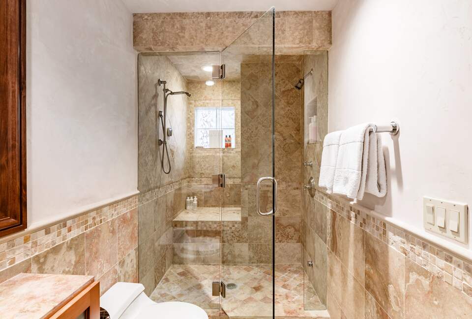 Eastside Aspen Townhouse | Stroll to Slopes - Aspen, Colorado