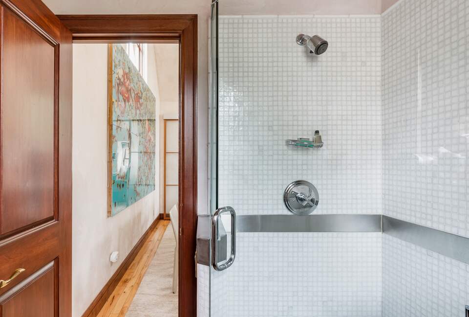 Eastside Aspen Townhouse | Stroll to Slopes - Aspen, Colorado