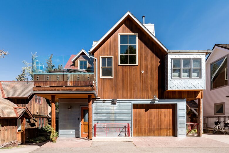 Eastside Aspen Townhouse | Stroll to Slopes - Aspen, Colorado