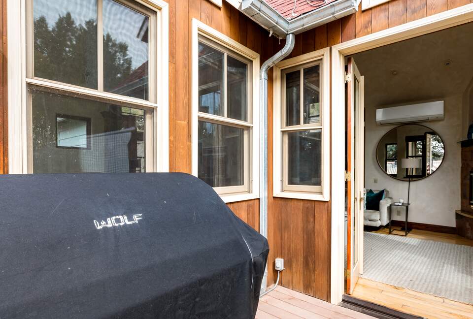 Eastside Aspen Townhouse | Stroll to Slopes - Aspen, Colorado