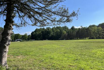 Private Guesthouse at Avalanche Farms | with Stream Access - Saugerties, New York