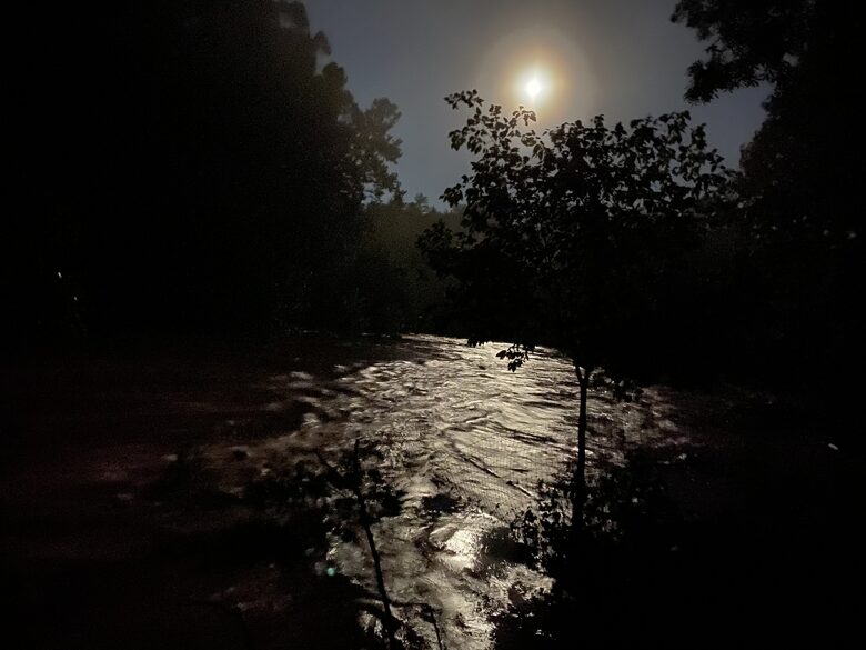 Private Guesthouse at Avalanche Farms | with Stream Access - Saugerties, New York