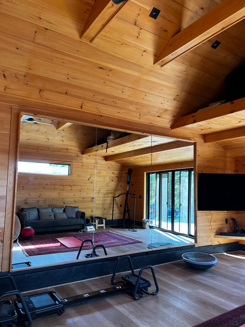 Private Guesthouse at Avalanche Farms | with Stream Access - Saugerties, New York