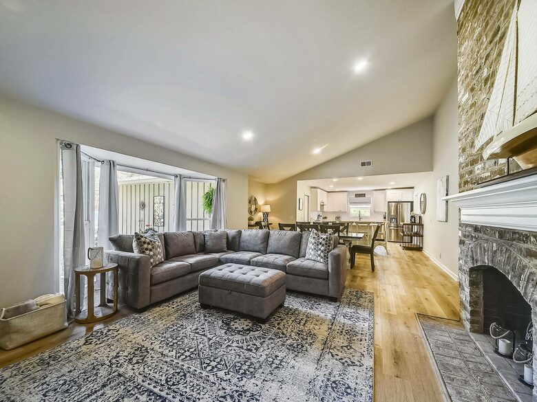 Old Military Road Retreat | Walk to 5th Hole on Harbour Town Golf Links - Hilton Head Island, South Carolina