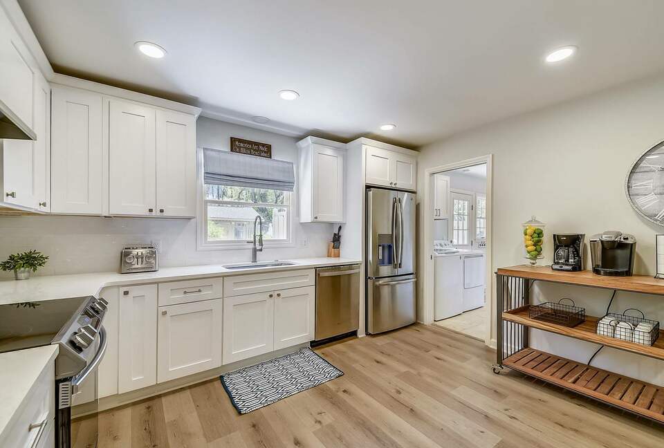 Old Military Road Retreat | Walk to 5th Hole on Harbour Town Golf Links - Hilton Head Island, South Carolina