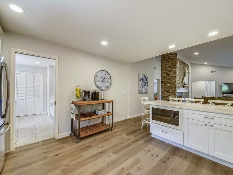 Old Military Road Retreat | Walk to 5th Hole on Harbour Town Golf Links - Hilton Head Island, South Carolina