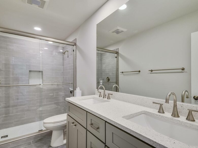 Old Military Road Retreat | Walk to 5th Hole on Harbour Town Golf Links - Hilton Head Island, South Carolina