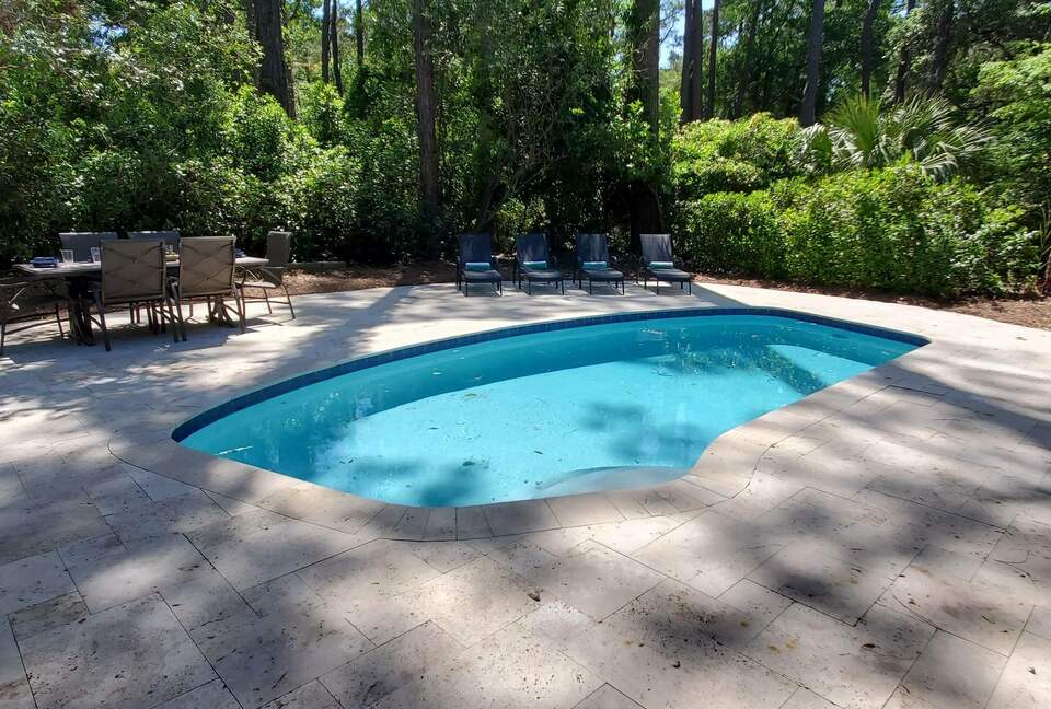 Old Military Road Retreat | Walk to 5th Hole on Harbour Town Golf Links - Hilton Head Island, South Carolina