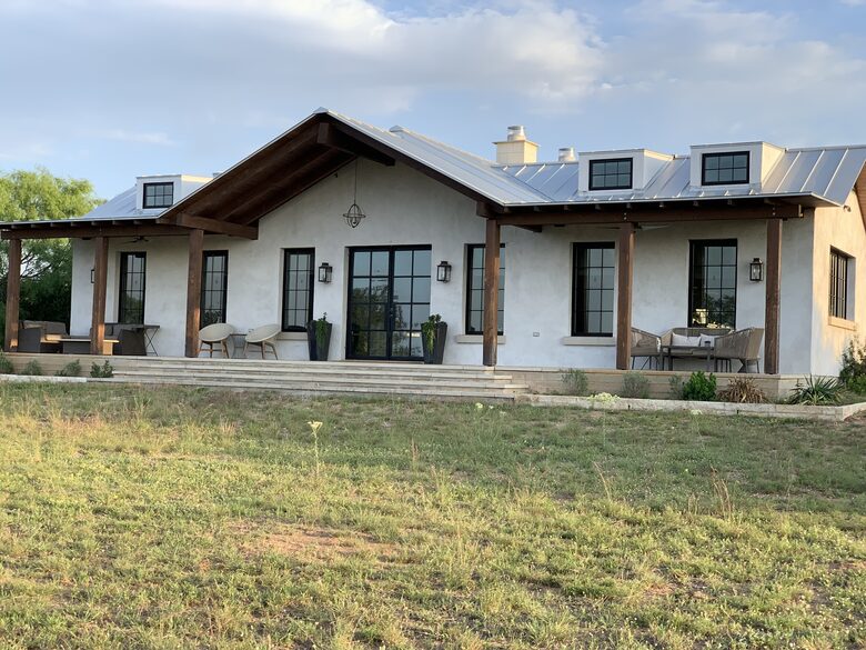 Ranch Road Hill Country Luxury Retreat on 300 Plus Private Acres! - Mason, Texas