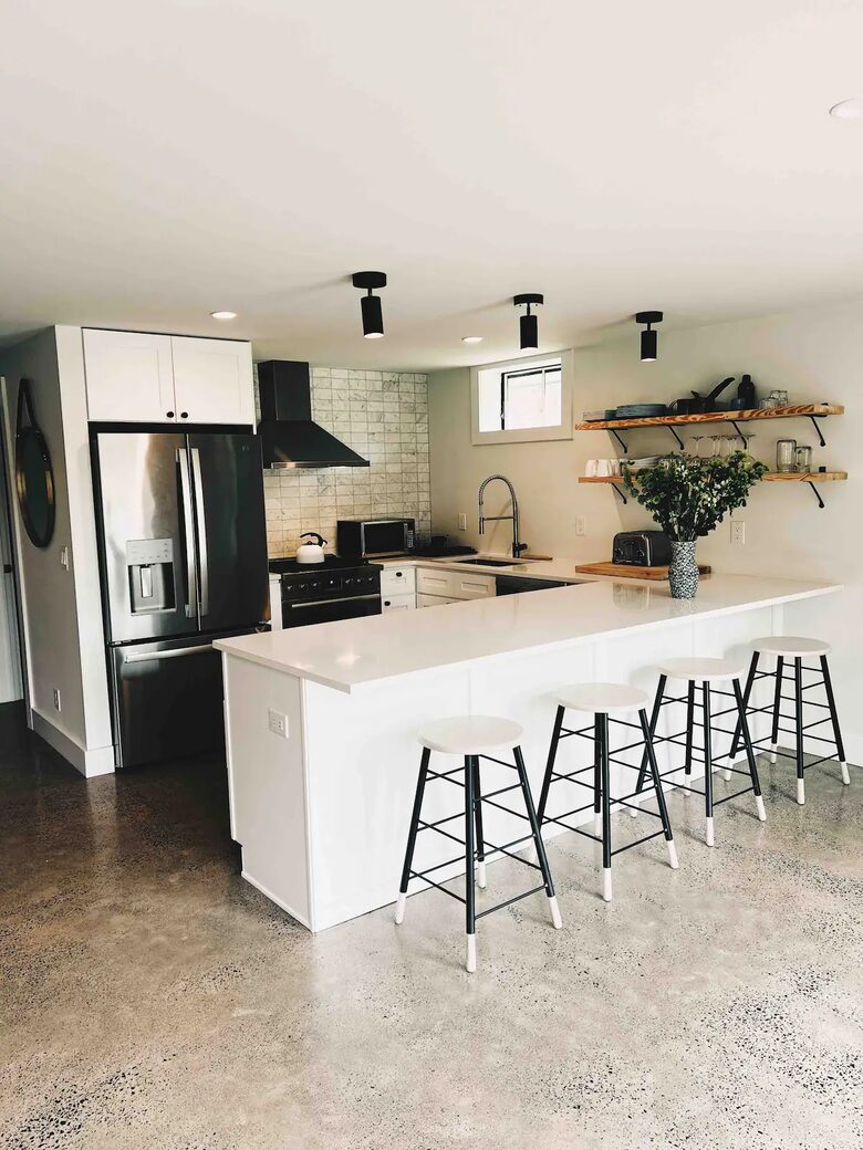 Private Guesthouse at Avalanche Farms | with Stream Access - Saugerties, New York