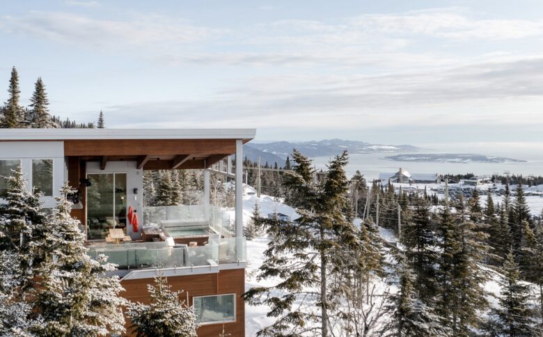 Bertha | Mountaintop Retreat - Petite-Riviere-Saint-François, Canada
