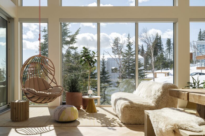 Bertha | Mountaintop Retreat - Petite-Riviere-Saint-François, Canada