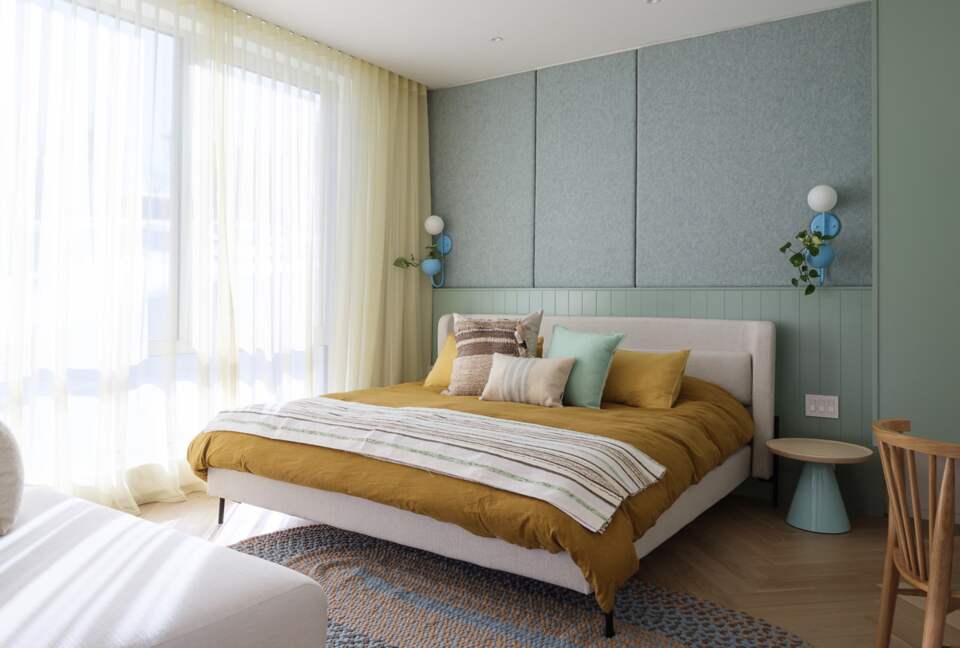 Bertha | Mountaintop Retreat - Petite-Riviere-Saint-François, Canada