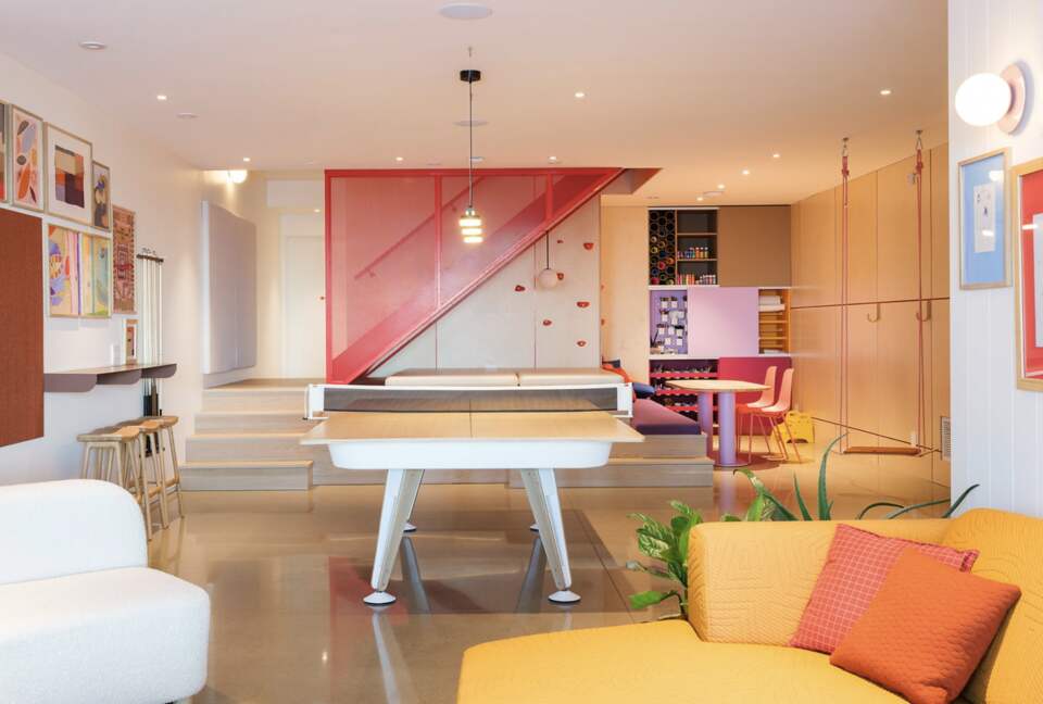 Bertha | Mountaintop Retreat - Petite-Riviere-Saint-François, Canada