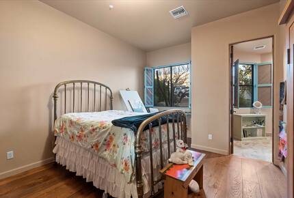 Cave Creek Escape - Cave Creek, Arizona