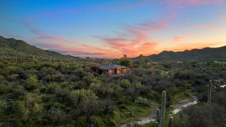 Cave Creek Escape - Cave Creek, Arizona
