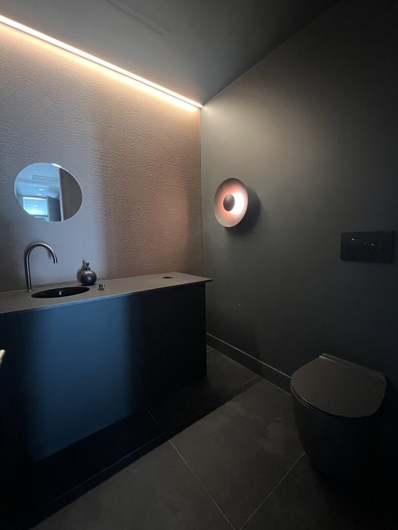 Contemporary Mountain Getaway - Whistler, Canada