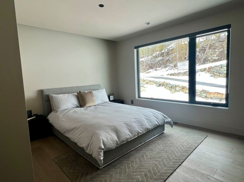 Contemporary Mountain Getaway - Whistler, Canada