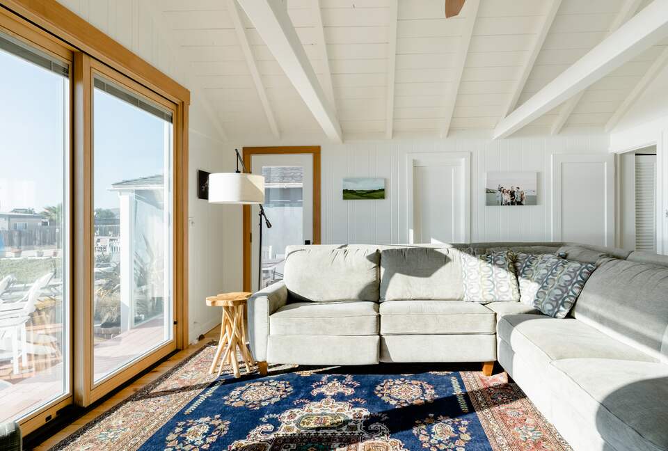 Charming Ocean Front Cottage - Cayucos, California