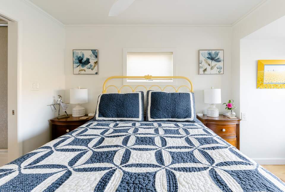 Charming Ocean Front Cottage - Cayucos, California