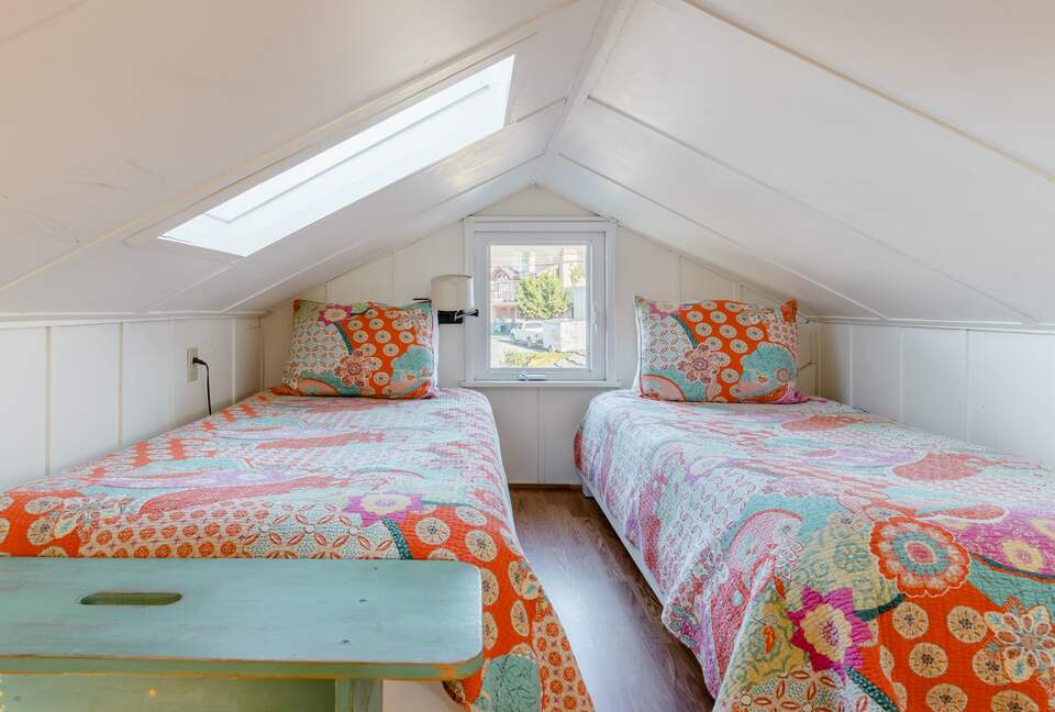 Charming Ocean Front Cottage - Cayucos, California