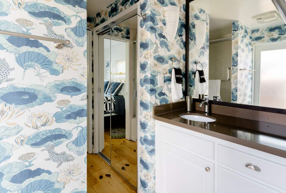 Charming Ocean Front Cottage - Cayucos, California