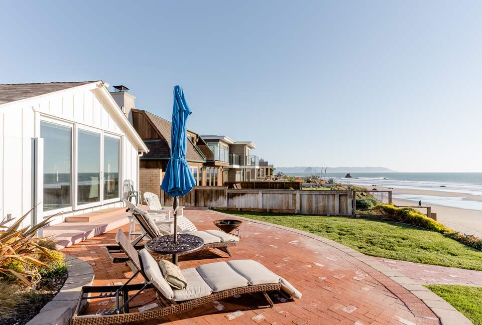 Charming Ocean Front Cottage - Cayucos, California