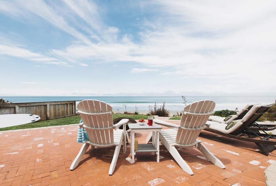 Charming Ocean Front Cottage - Cayucos, California
