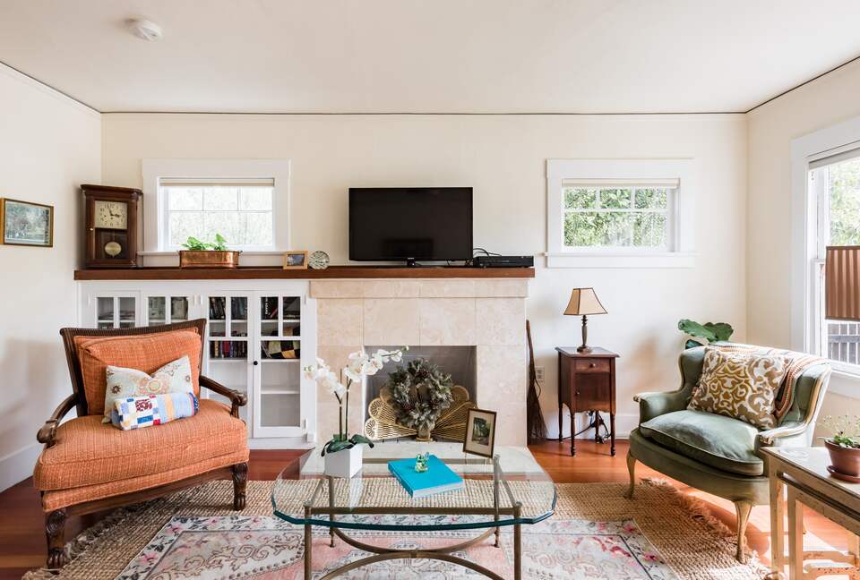 Charming 1920's Bungalow in the Heart of San Luis Obispo - San Luis Obispo, California