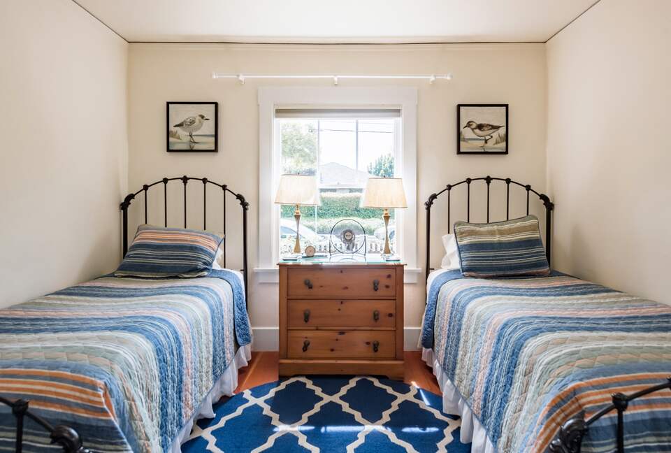 Charming 1920's Bungalow in the Heart of San Luis Obispo - San Luis Obispo, California