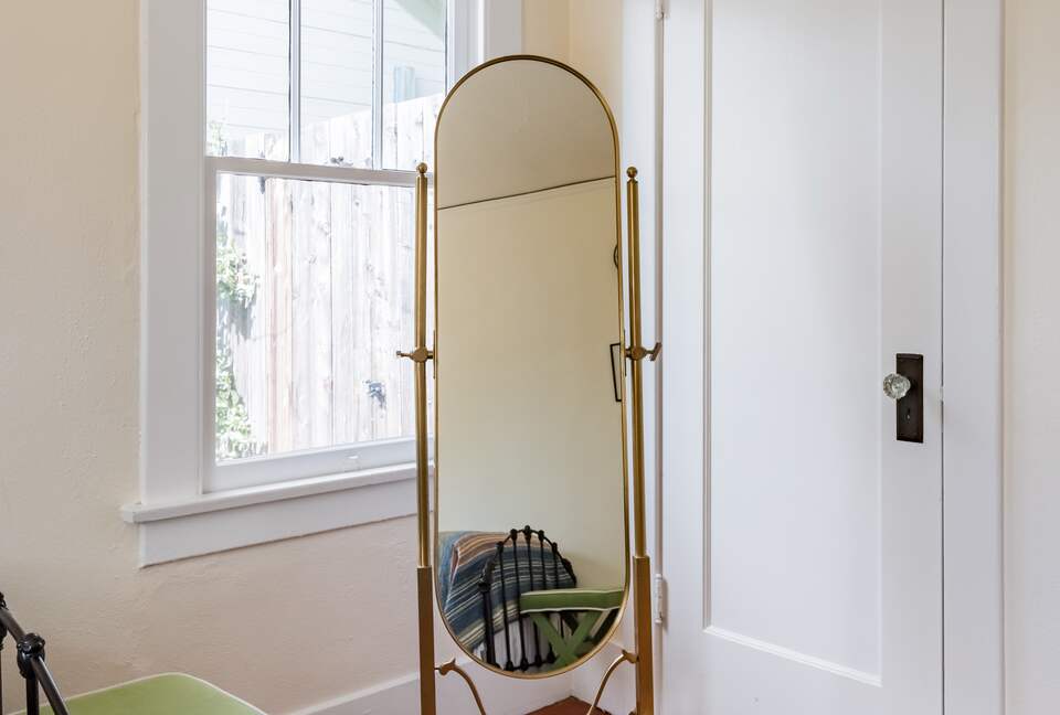 Charming 1920's Bungalow in the Heart of San Luis Obispo - San Luis Obispo, California