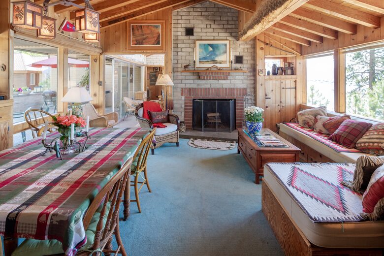Charming "Old Tahoe" Cabin on a Private Beach - Tahoe Vista, California