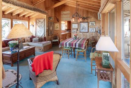 Charming "Old Tahoe" Cabin on a Private Beach - Tahoe Vista, California