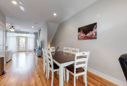 Luxury Downtown Nashville Townhome - Nashville, Tennessee