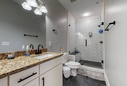 Luxury Downtown Nashville Townhome - Nashville, Tennessee