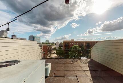 Luxury Downtown Nashville Townhome - Nashville, Tennessee